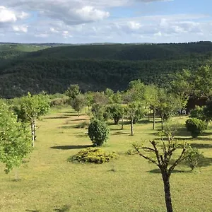 Des Deux Vallees Avec Vue Imprenable Chalet Rocamadour